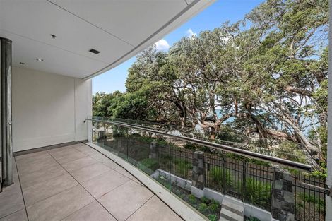 Photo of property in 1/7 The Promenade, Takapuna, Auckland, 0622