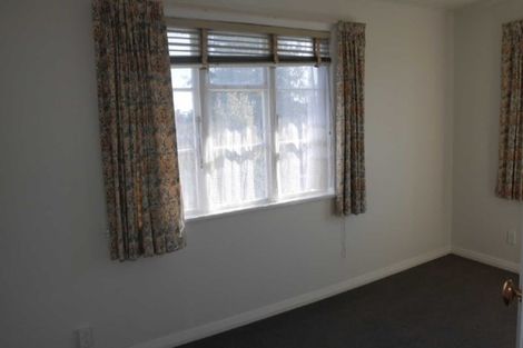 Photo of property in 4 Tara Street, Riccarton, Christchurch, 8041
