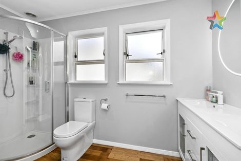 Photo of property in 69 Peel Place, Wainuiomata, Lower Hutt, 5014