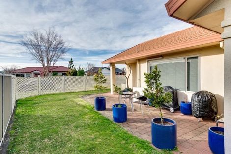 Photo of property in 21 Sloane Place, Taradale, Napier, 4112