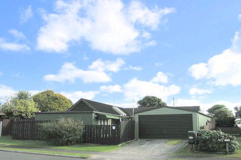 Photo of property in 8 Tudor Place, Mount Maunganui, 3116