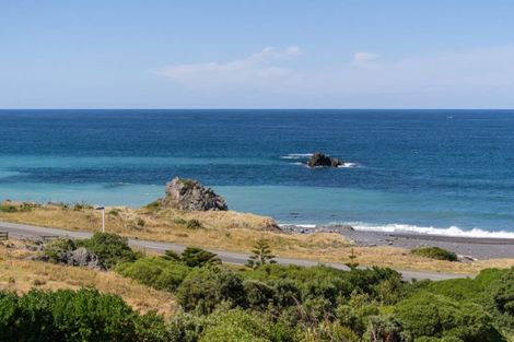 Photo of property in 4 Ben Avon Grove, Cape Palliser, Featherston, 5772