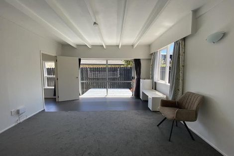 Photo of property in 9 Bond Crescent, Forrest Hill, Auckland, 0620