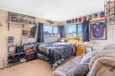 Photo of property in 44 Woodglen Road, Glen Eden, Auckland, 0602