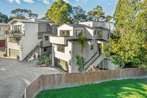 Photo of property in 3/22 Arcadia Crescent, Bayview, Auckland, 0629