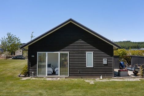 Photo of property in 38 Ridgecrest, Wanaka, 9305