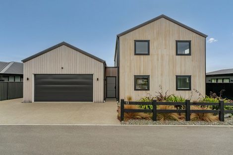 Photo of property in 13 Quigley Crescent, Cromwell, 9310