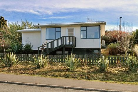 Photo of property in 17 Pratt Street, Waikouaiti, 9510