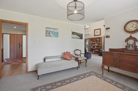 Photo of property in 17 Ridgewood Drive, Ridgewood, New Plymouth, 4371