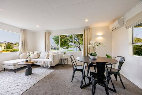 Photo of property in 2 Lomond Place, Tamatea, Napier, 4112
