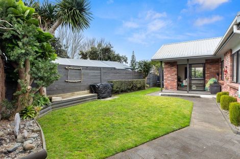 Photo of property in 17 Emery Place, Papamoa Beach, Papamoa, 3118