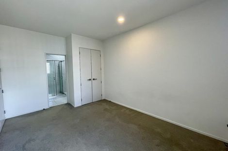 Photo of property in 6b Carlos Drive, Flat Bush, Auckland, 2016