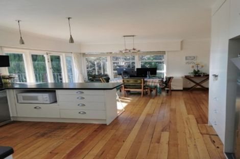 Photo of property in 58 Forest Lake Road, Forest Lake, Hamilton, 3200