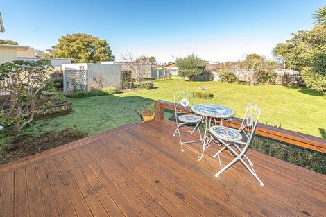 Photo of property in 75 Fitzherbert Avenue, Tawhero, Whanganui, 4501