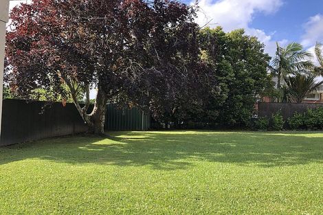 Photo of property in 145 Golf Road, Titirangi, Auckland, 0600