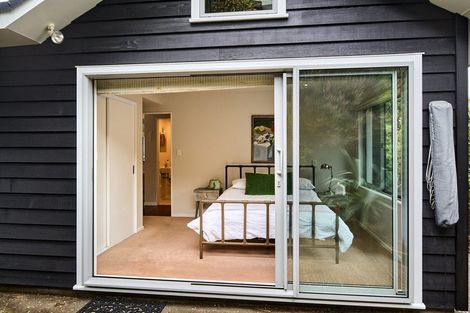 Photo of property in 5a Lambley Road, Titahi Bay, Porirua, 5022