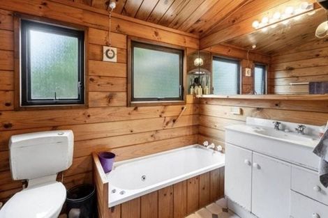 Photo of property in 3 St Annes Crescent, Wattle Downs, Auckland, 2103