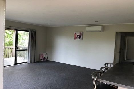 Photo of property in 1/42 Woodlands Crescent, Browns Bay, Auckland, 0630