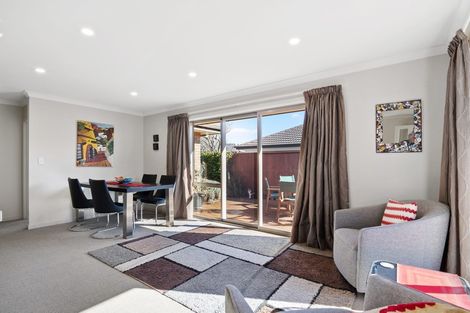 Photo of property in 70 Templemore Drive, Richmond, 7020