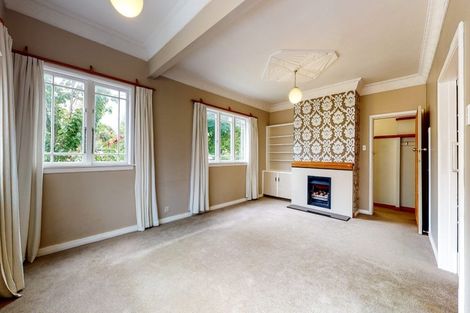 Photo of property in 87 Kings Crescent, Hutt Central, Lower Hutt, 5010