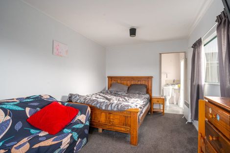 Photo of property in 77 Miro Street, Trentham, Upper Hutt, 5018
