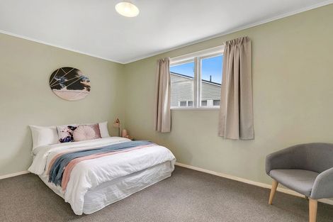 Photo of property in 30 Corinna Street, Waitangirua, Porirua, 5024