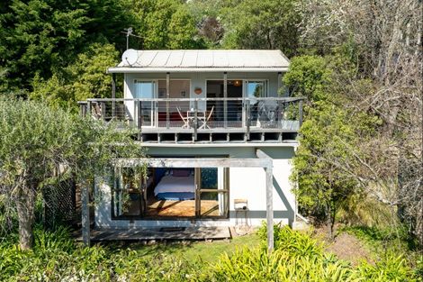 Photo of property in 279 Marine Drive, Charteris Bay, Lyttelton, 8971