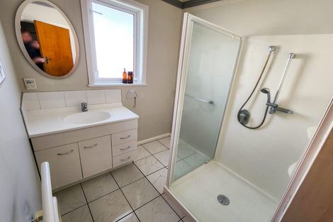 Photo of property in 215 Mayfair Avenue, Mayfair, Hastings, 4122