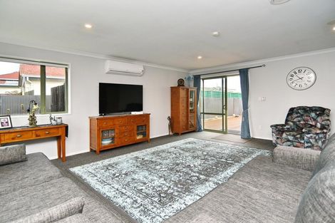 Photo of property in 54 Bush Street, Rangiora, 7400