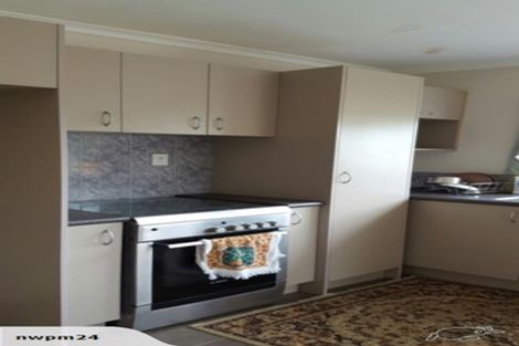 Photo of property in 4 Second Avenue, Glenbrook, Waiuku, 2681