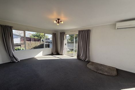 Photo of property in 4 Stella Place, Manurewa, Auckland, 2102