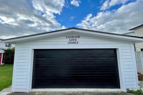 Photo of property in 57 Beach Road, Pahurehure, Papakura, 2113