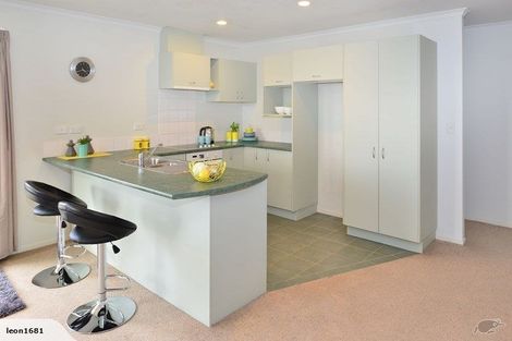 Photo of property in 86a Luckens Road, West Harbour, Auckland, 0618