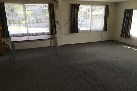 Photo of property in 22 Renwick Street, Papakura, 2110