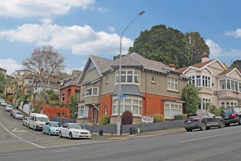 Photo of property in 2 Elder Street, North Dunedin, Dunedin, 9016