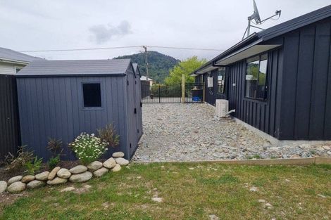 Photo of property in 29 Clifford Street, Blackball, 7804