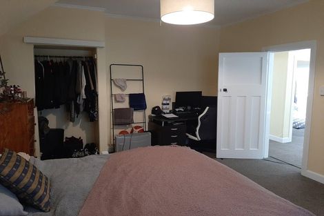 Photo of property in 17 Lower North Terrace, Kelburn, Wellington, 6012