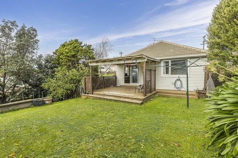 Photo of property in 61 Bell Street, Tawa, Wellington, 5028