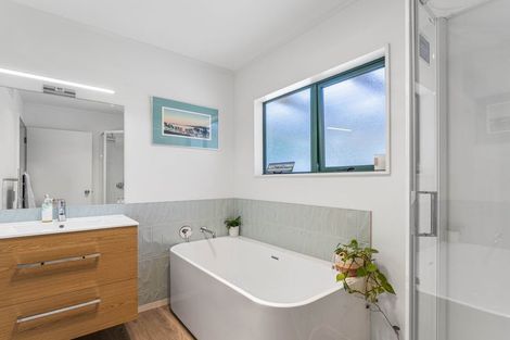 Photo of property in 92 Birch Street, Hilltop, Taupo, 3330