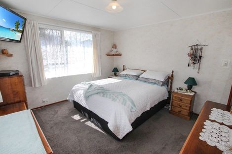 Photo of property in 10a Edward Street, Pahiatua, 4910