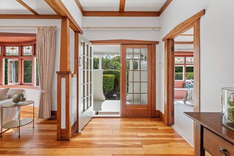 Photo of property in 1/118 Wheturangi Road, Greenlane, Auckland, 1051