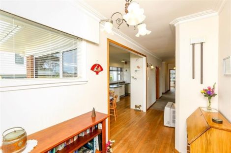 Photo of property in 17 Sanders Avenue, Westown, New Plymouth, 4310