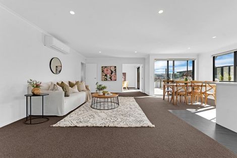 Photo of property in 16 Lippiatt Crescent, Pokeno, 2402