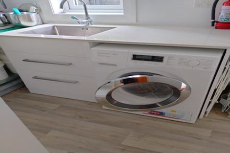 Photo of property in 12 Broadway Avenue, Waikuku Beach, 7473