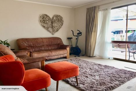 Photo of property in 5a Himalaya Crescent, Lynfield, Auckland, 1042