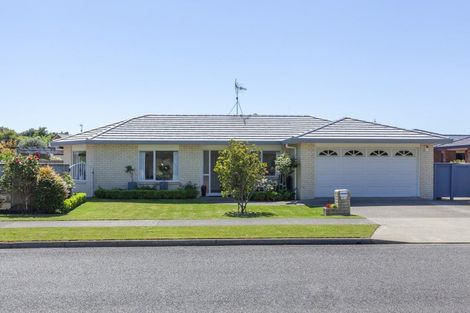 Photo of property in 171a Langdale Avenue, Paraparaumu, 5032