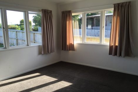 Photo of property in 1/62 Sycamore Drive, Sunnynook, Auckland, 0620