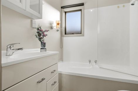 Photo of property in 16a Eccles Avenue, Te Kauwhata, 3710