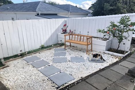 Photo of property in 2/38 Woodford Road, Mount Eden, Auckland, 1024