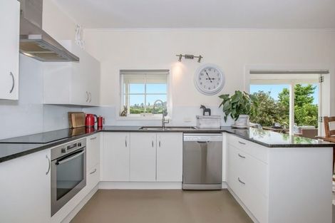 Photo of property in 449 School Road, Tomarata, Wellsford, 0974